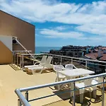 דירה Golden Sea View 2 *