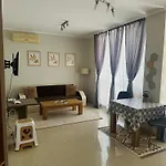 דירה Golden Sea View 2