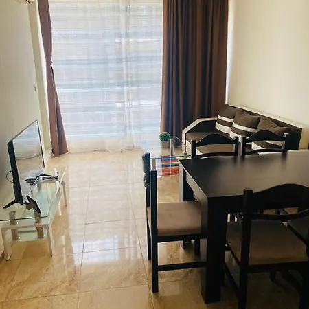 Golden Sea View 2 Apartment