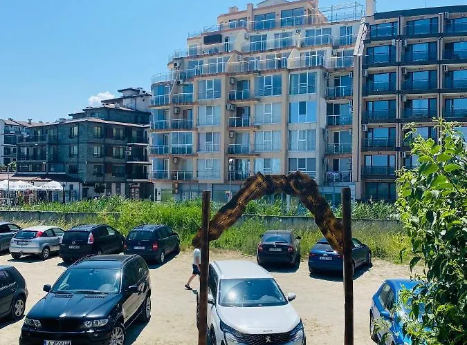 Golden Sea View 2 * Pomorie