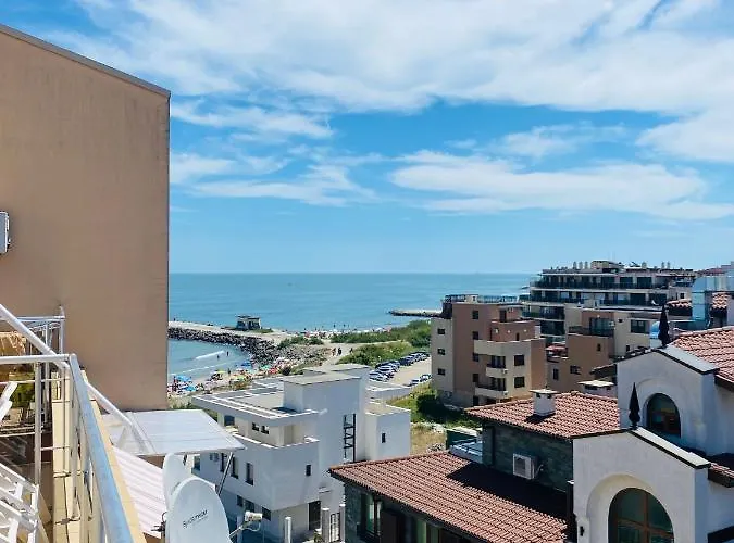 Golden Sea View 2 * Поморие